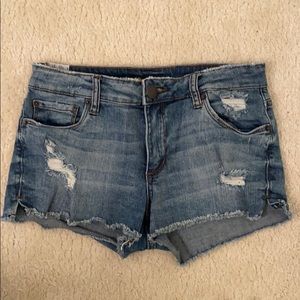 STS BLUE Frayed Jean Shorts - SIZE 25